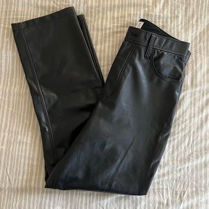 a&f curve love 90’s ultra high rise straight faux leather pants